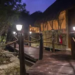Hotel Maya Cabanas Y Cenote Tulum