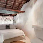 Amansala Chica Resort