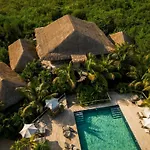 Radhoo Tulum (Adults Only)