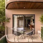 Estudio Lujoso, Downtown, Close To Restaurants