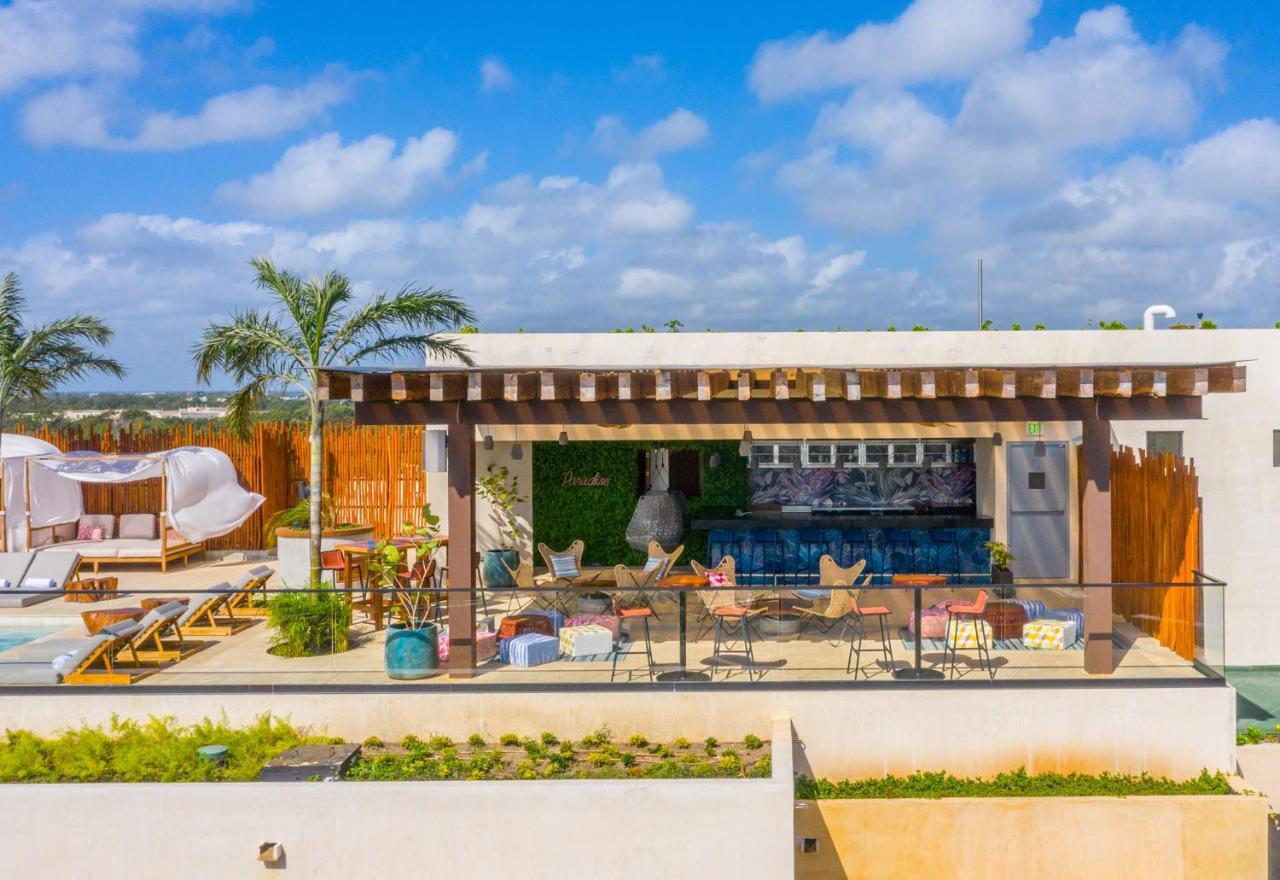 Aloft Hotel 4*