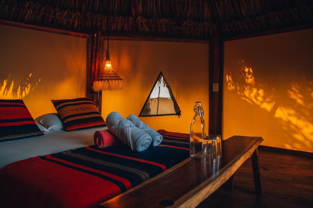Glamp Ikal Campo de lujo Tulum