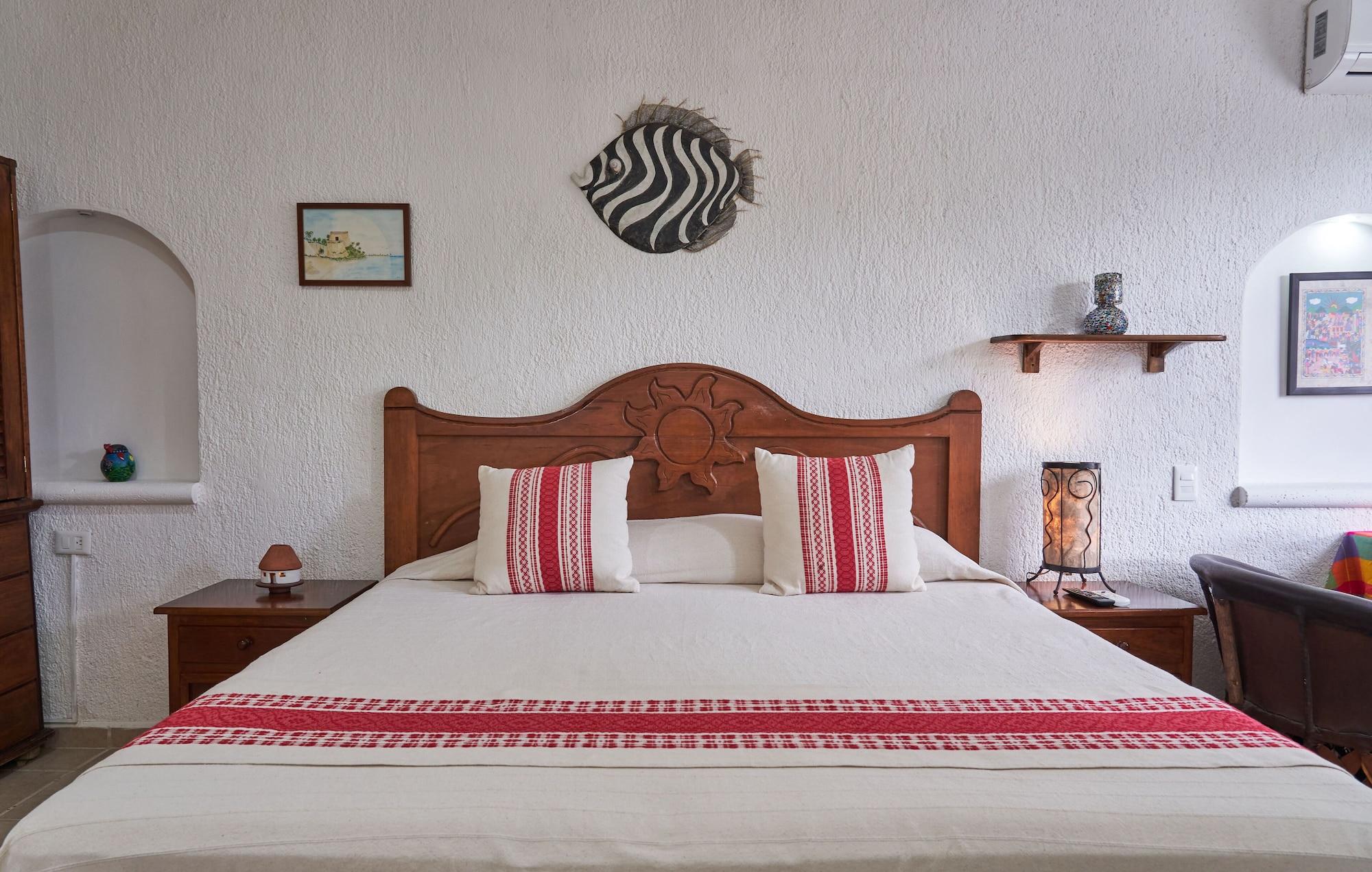 Maison Hotel 3*