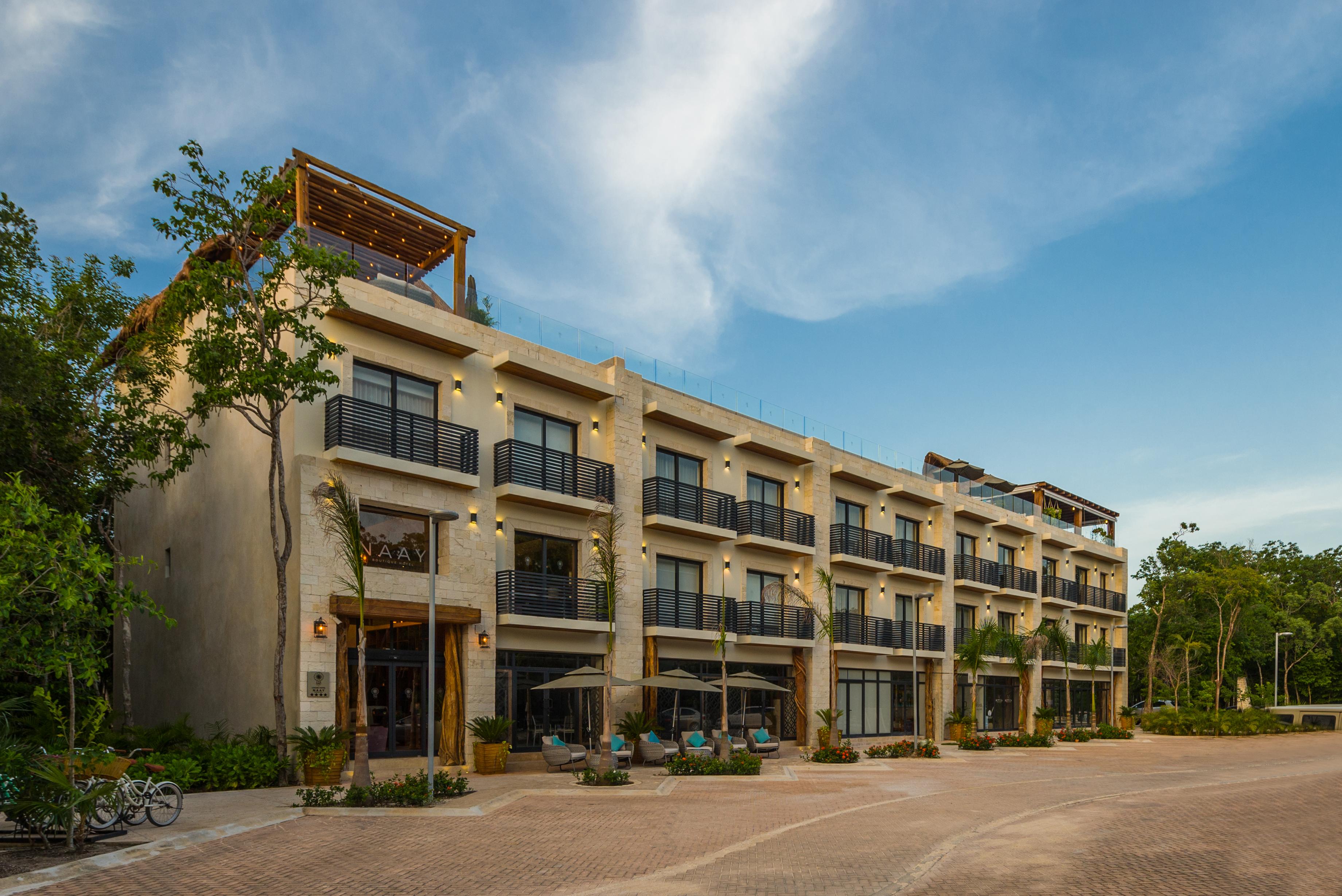 Naay Curamoria Collection Hotel 4*