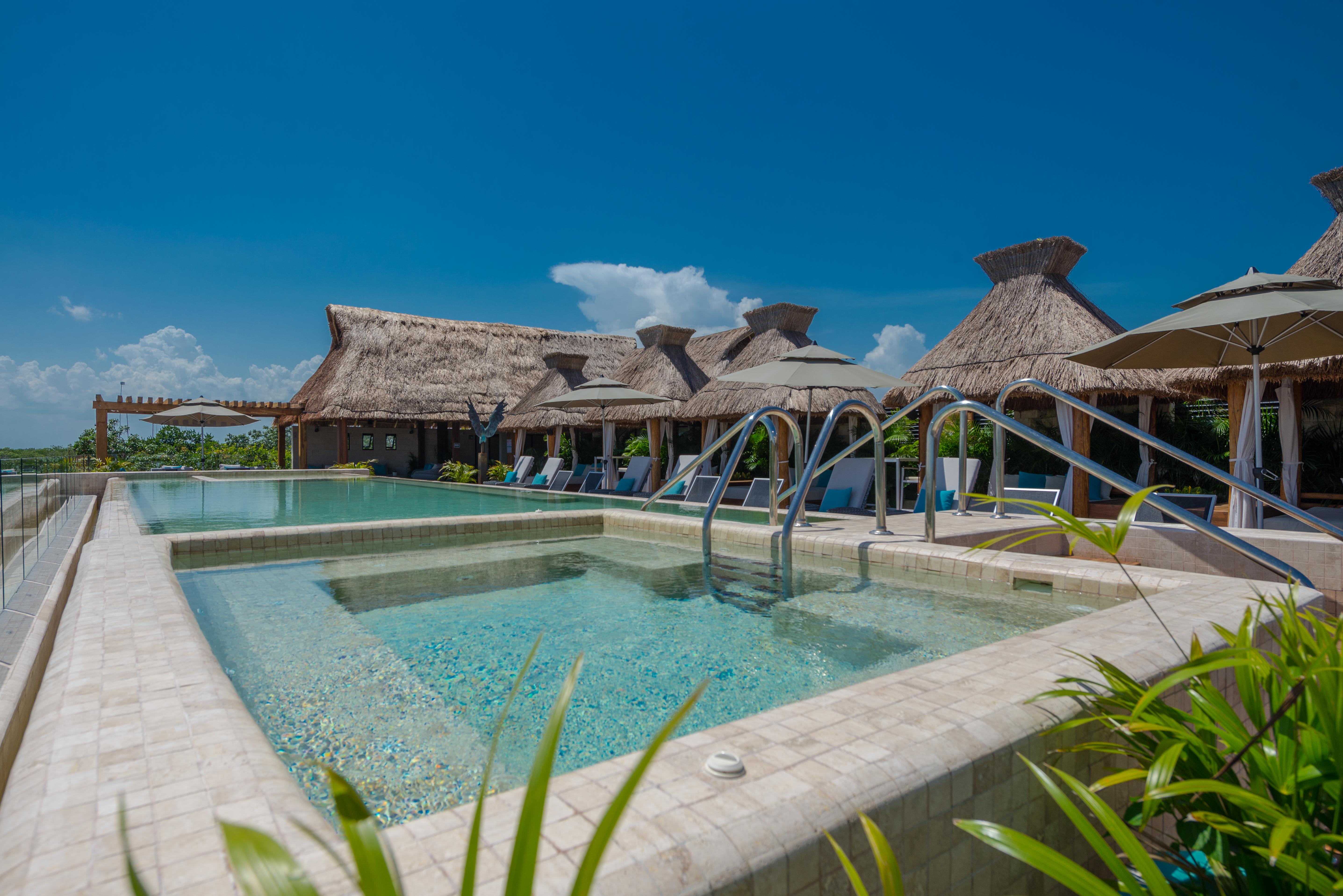 Naay Curamoria Collection Tulum