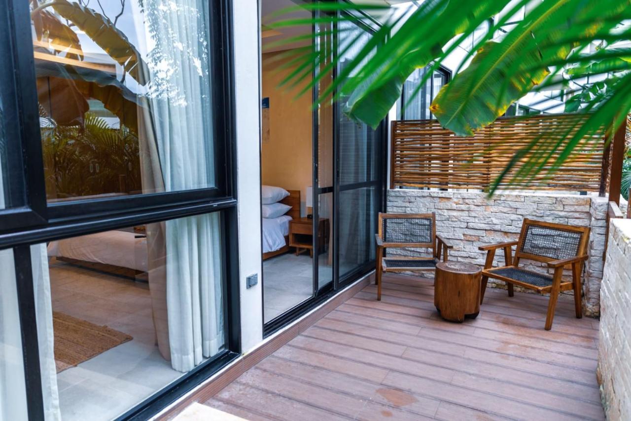 Hotel The Waves By Experience 4*