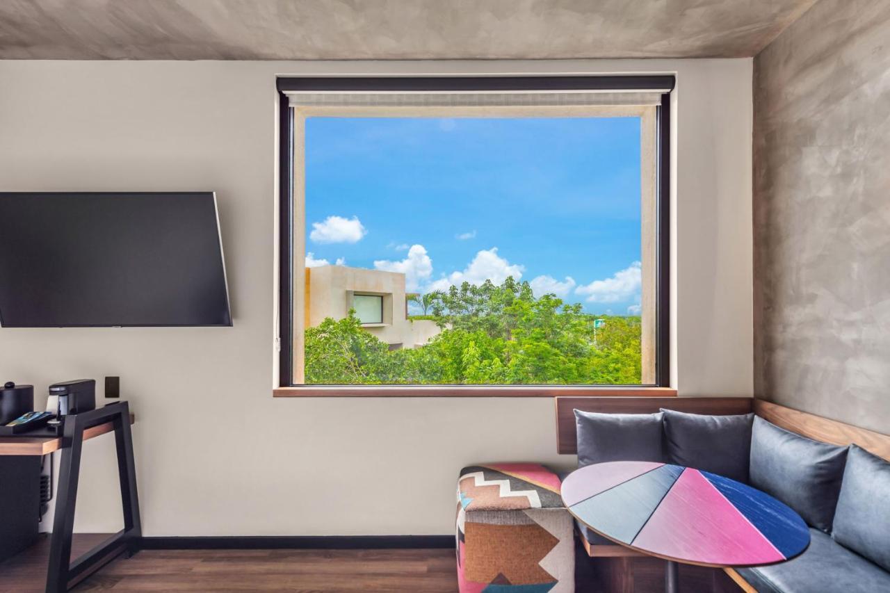 Hotel Aloft 4*