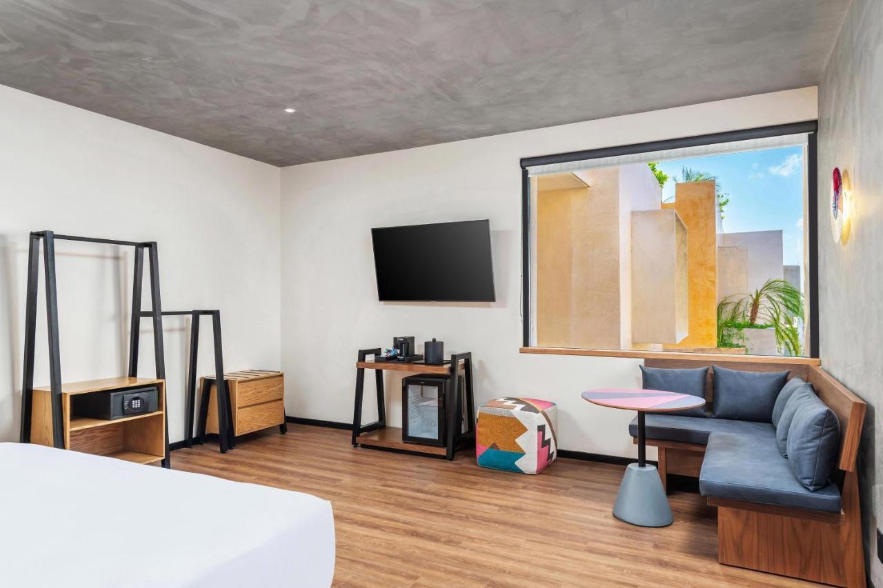 Aloft Tulum
