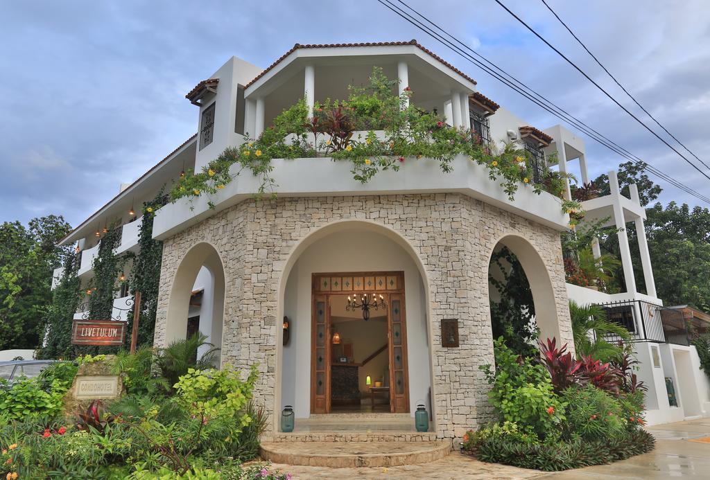 Livetulum Apartahotel 3*