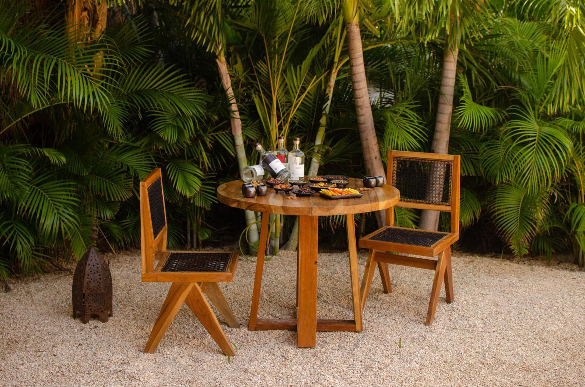 Hotel Radhoo (adults Only)