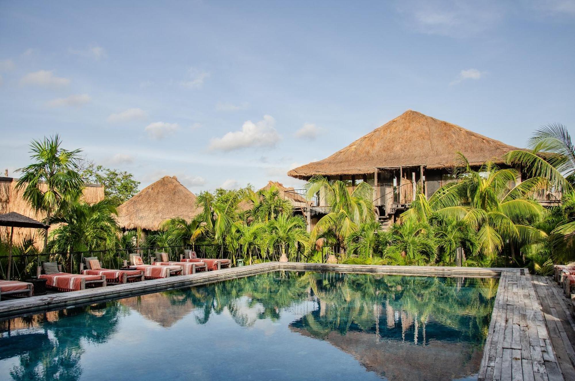 Hotel Radhoo (adults Only)