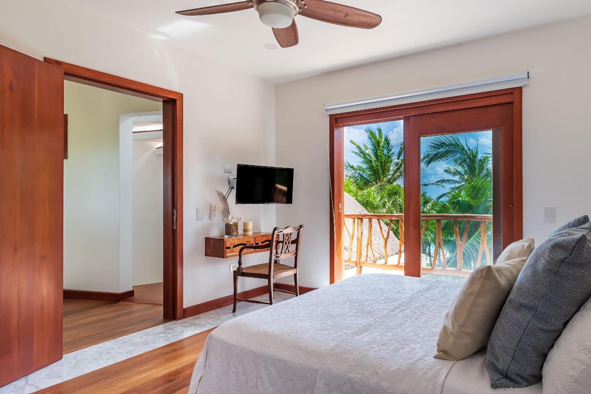 Casa Nah Balam. Very Private. A Perfect Get Away! Villa