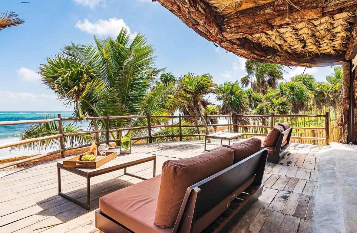 Amana , Front Tulum