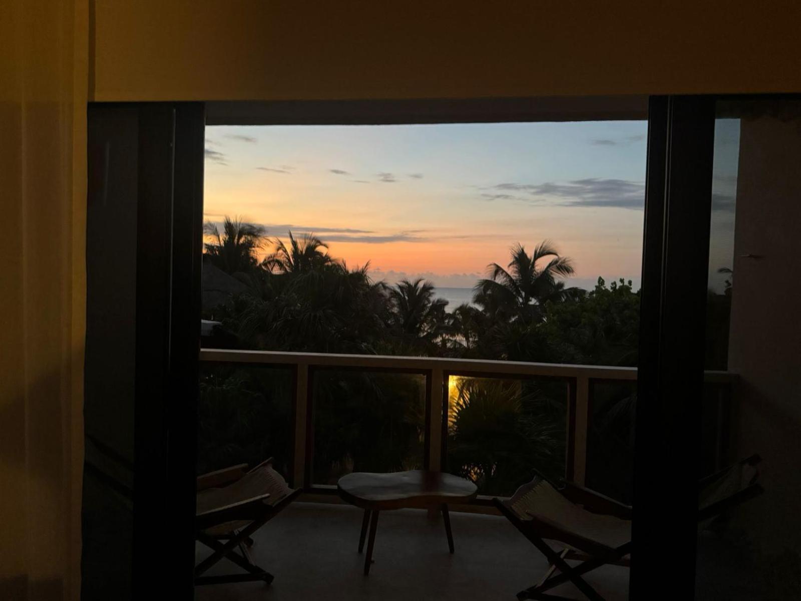 Hotel Azucar