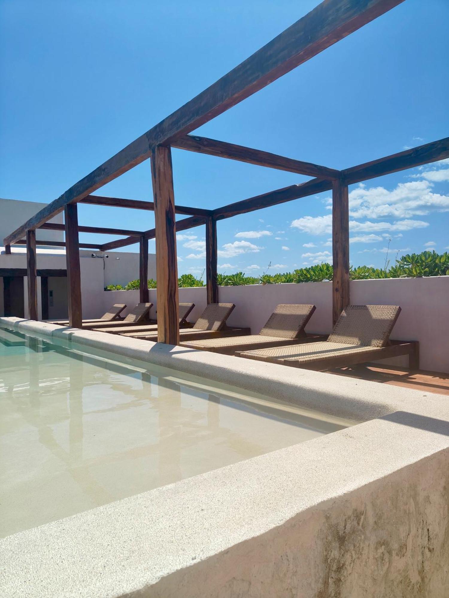 Hotel Azucar