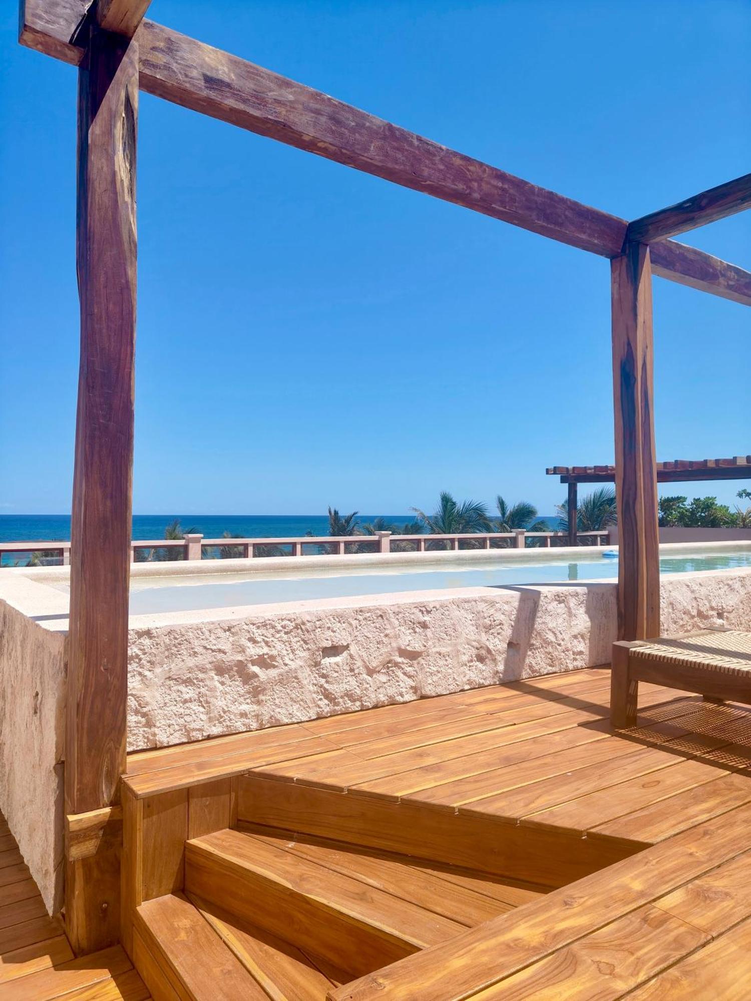 Hotel Azucar