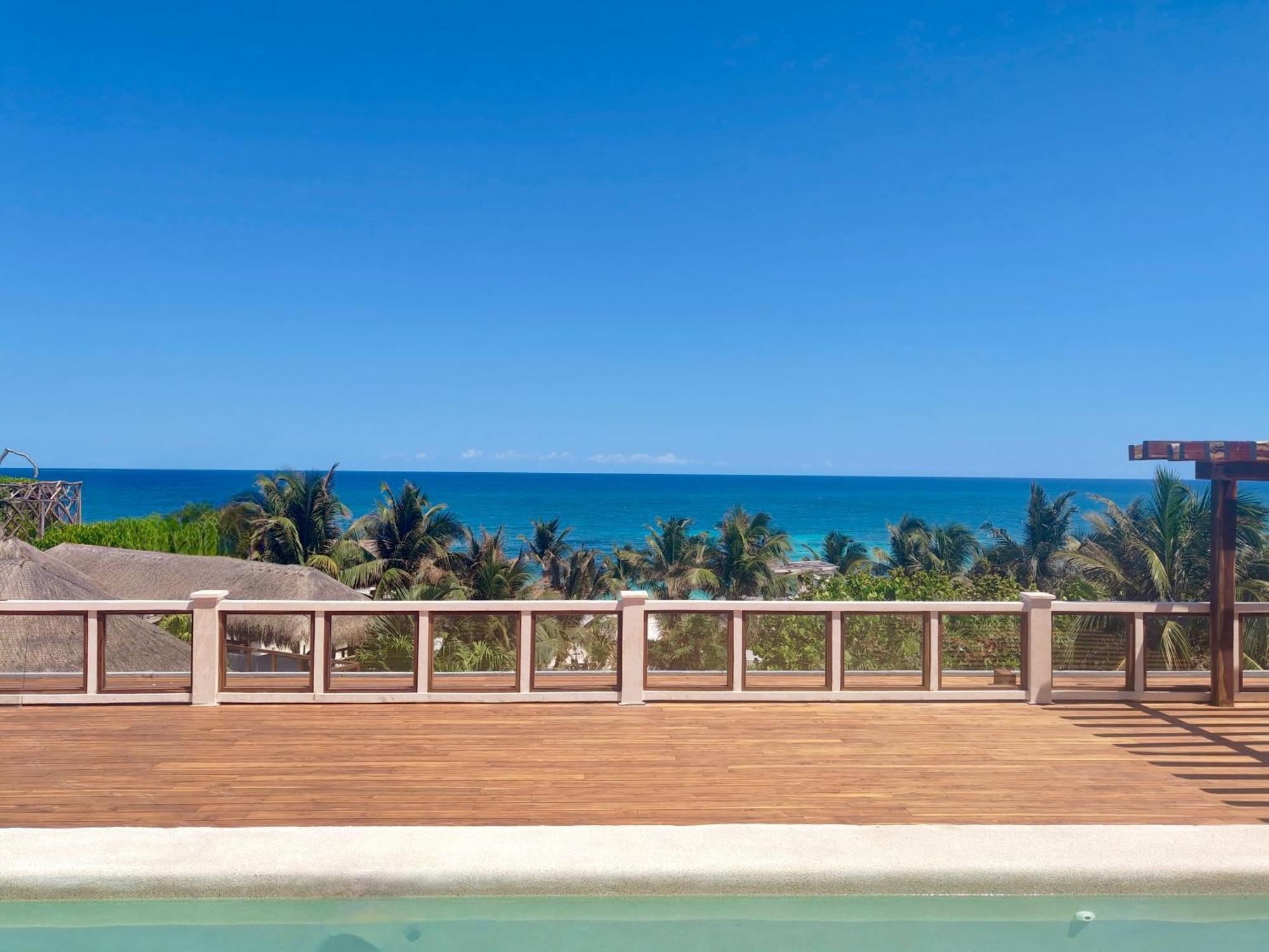 Azucar 3* Tulum