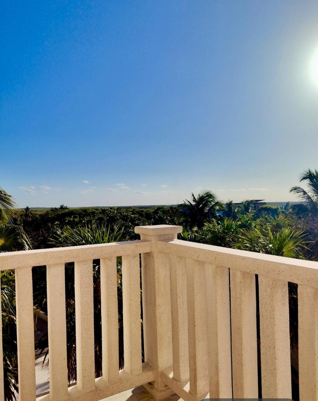 Azucar 3* Tulum