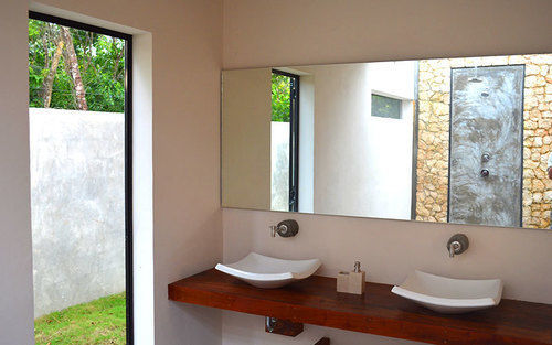 Aqua Viva 4*