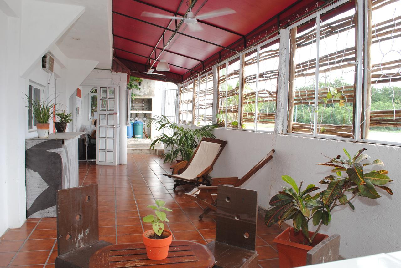 Hostal Lobo Inn Tulum *