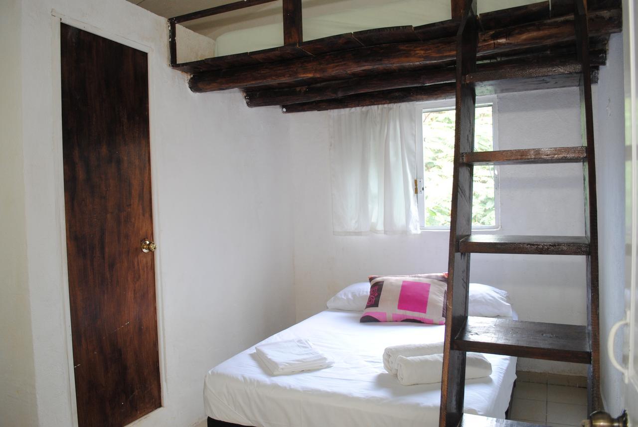 Hostal Lobo Inn Tulum