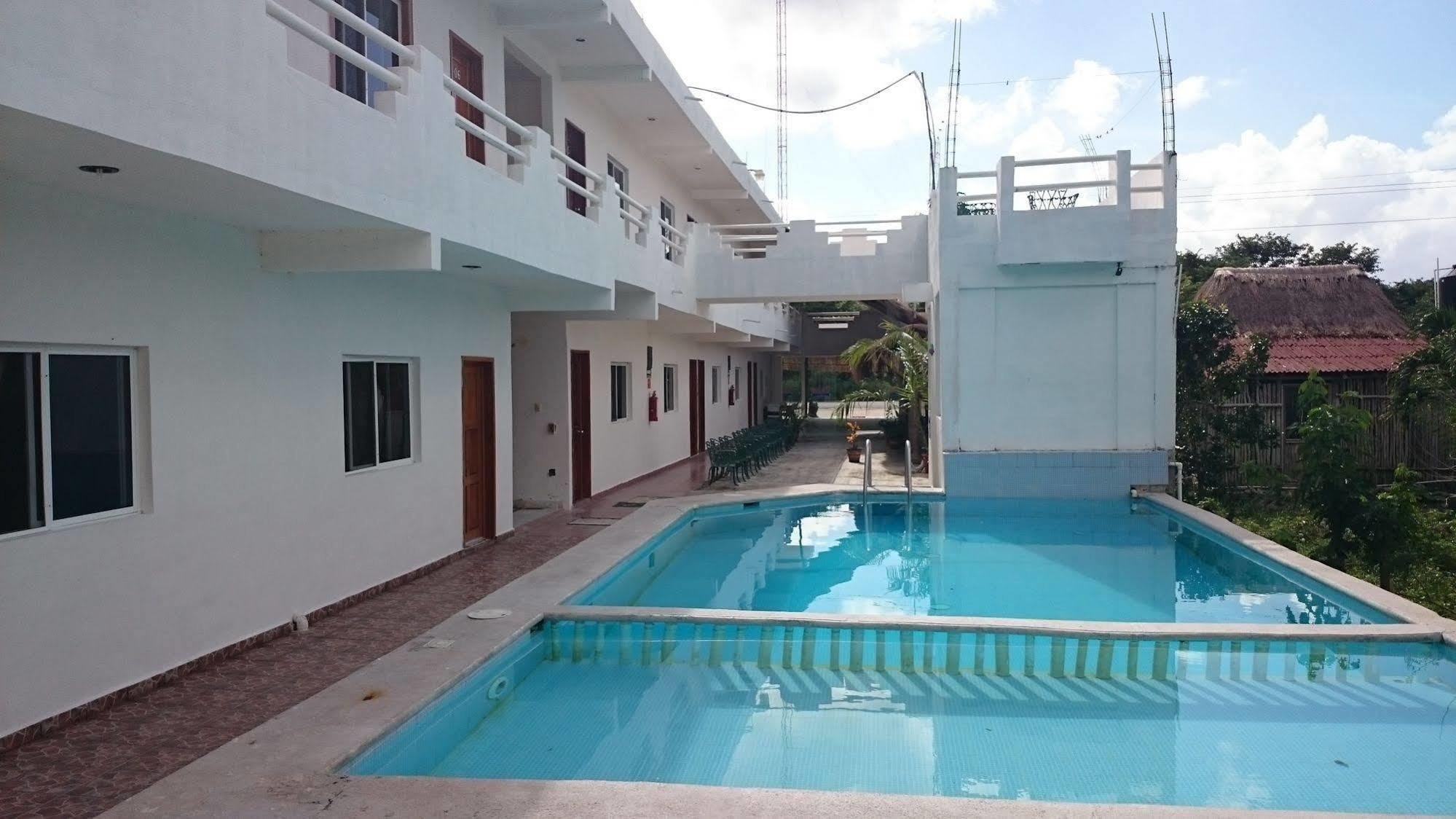 Oyo Palma Real Hotel 4*