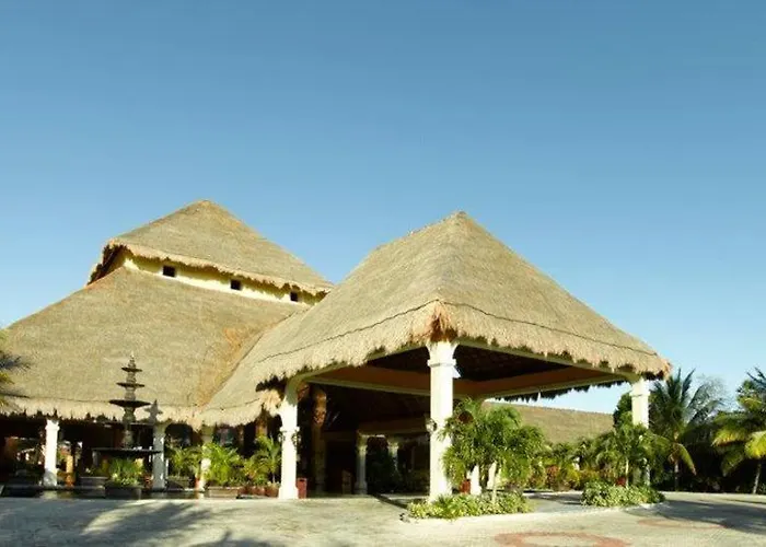 Grand Palladium Riviera Resort And Spa