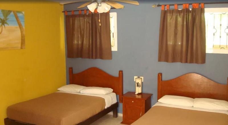 Andrea's Hotel 3*
