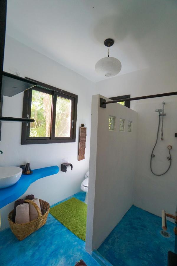 Playa Selva Lodge *