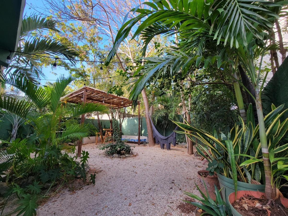 The Secret Garden Apartment *