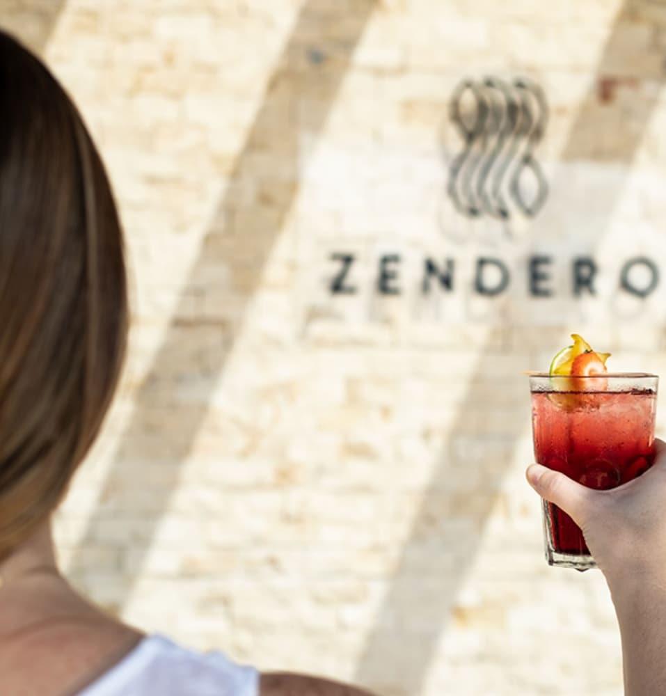 Hotel Zendero 4*
