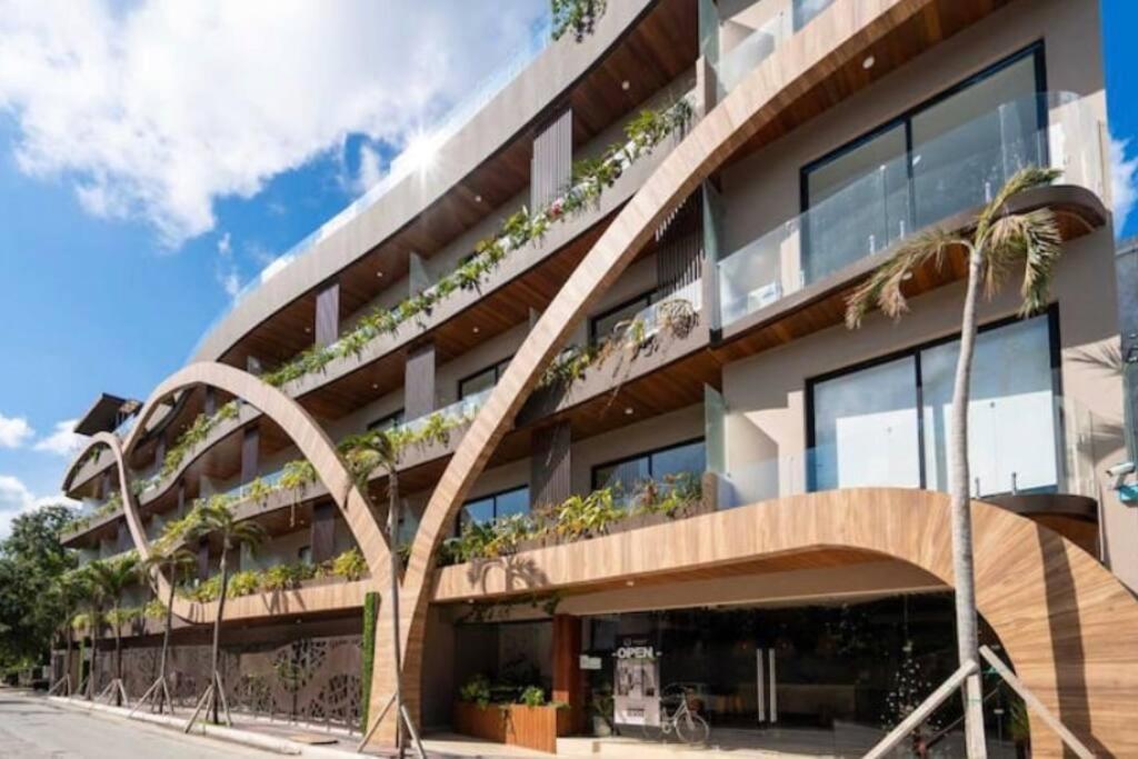 Prime Location And Comfort Wi-fi Pool View 112a Apartment *