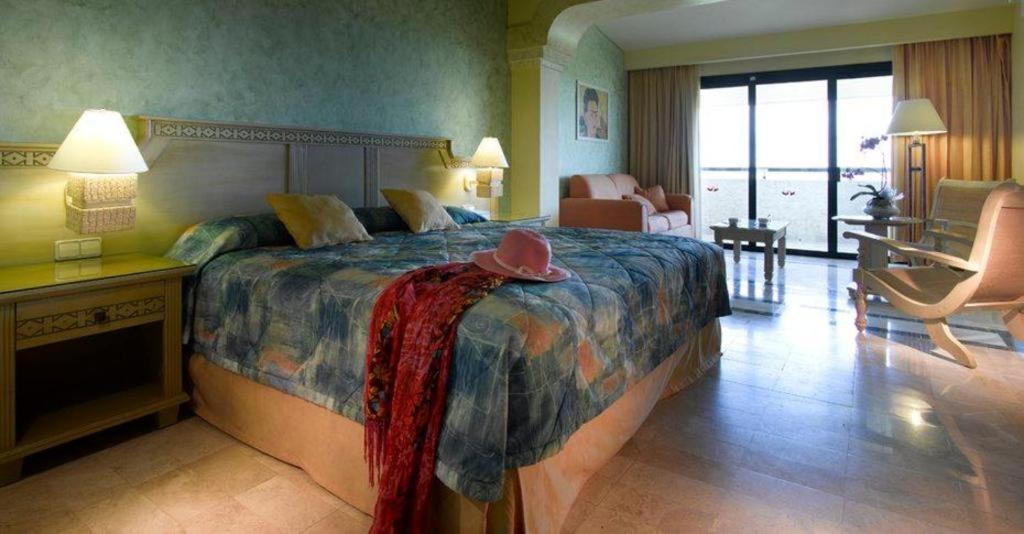 Grand Palladium Riviera And Resort