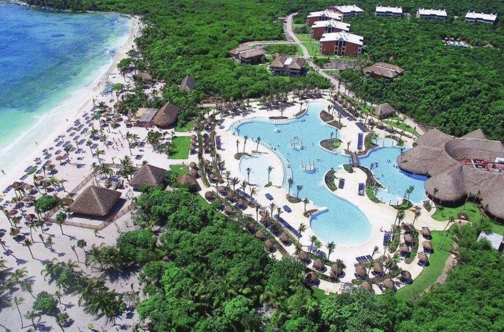 Resort Grand Palladium Riviera And
