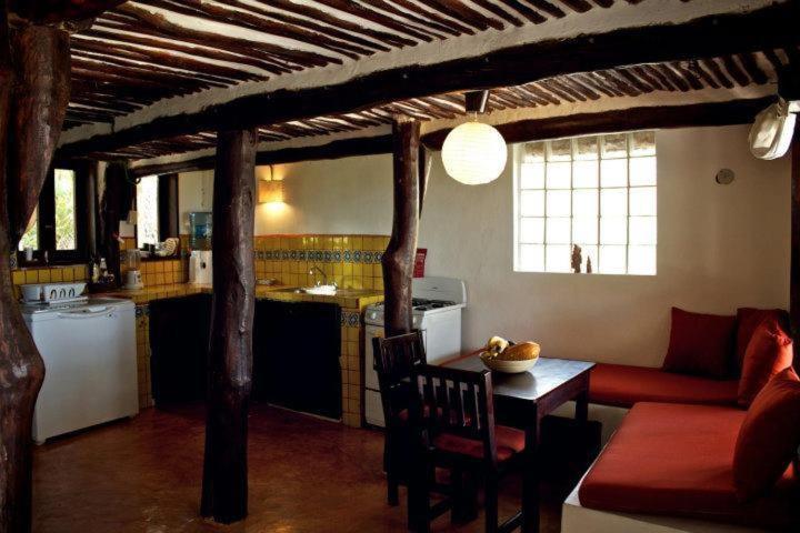 Playa Selva Lodge *