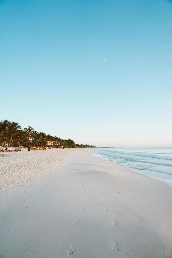 Playa Mambo Eco Cabanas Hotel 4*