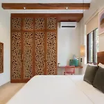 El Rey Loro - Lux 4 Bed Villa @Bluedeertulum