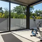 Luxury 4Br Eco Villa 10Ppl Outdoor Pizza Oven - Private Pool & Jacuzzi