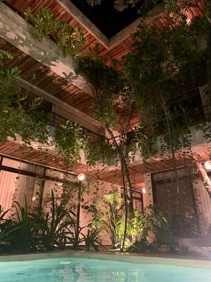 Jungle View 2bed 2bath Condo/ Wi-fi/ Pool/ Gym