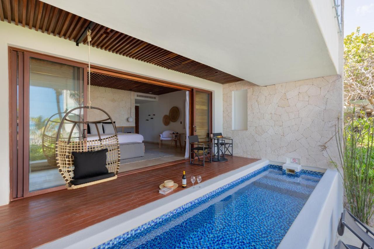 Tago By G Hotel