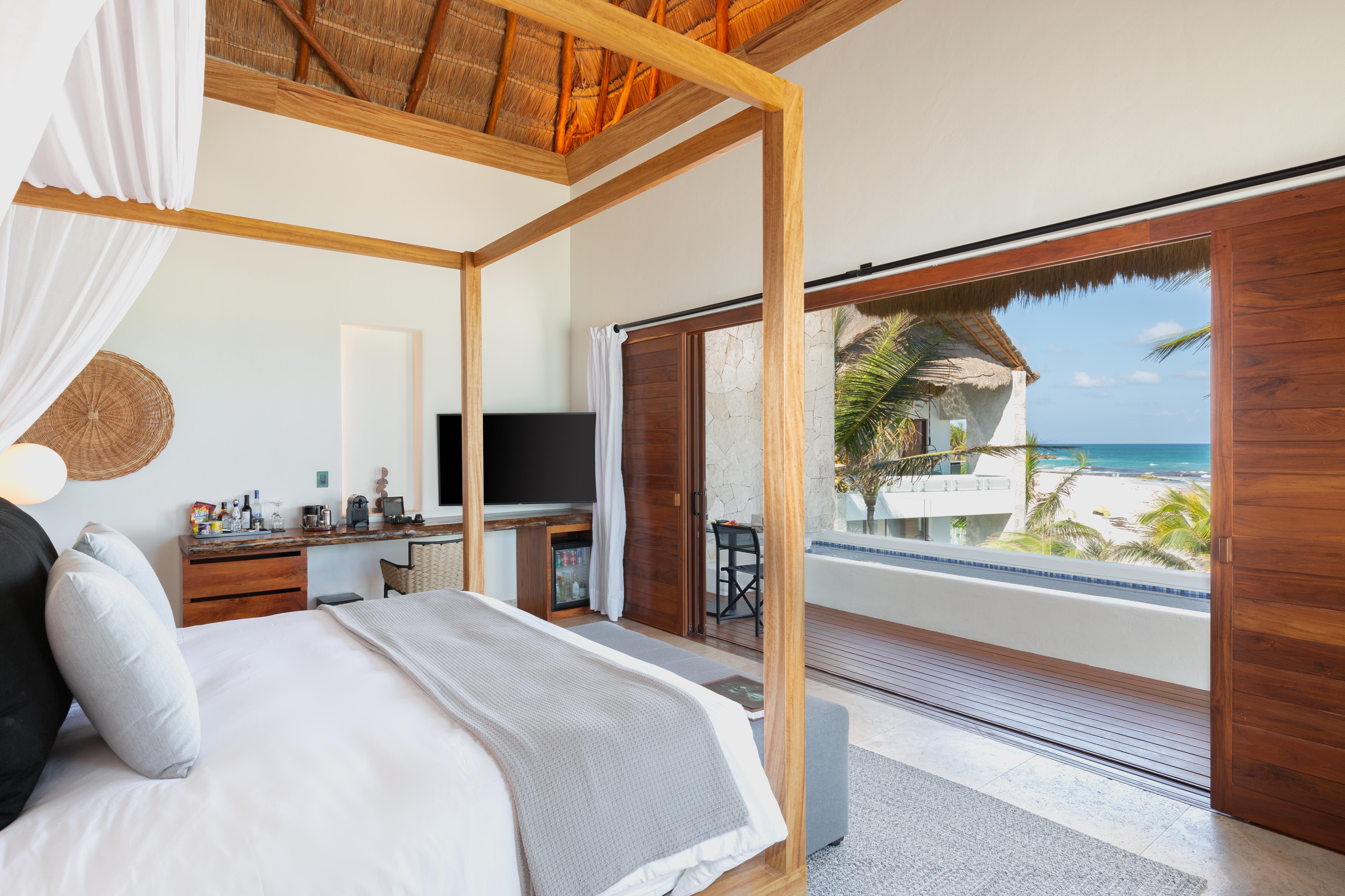 Tago By G Tulum