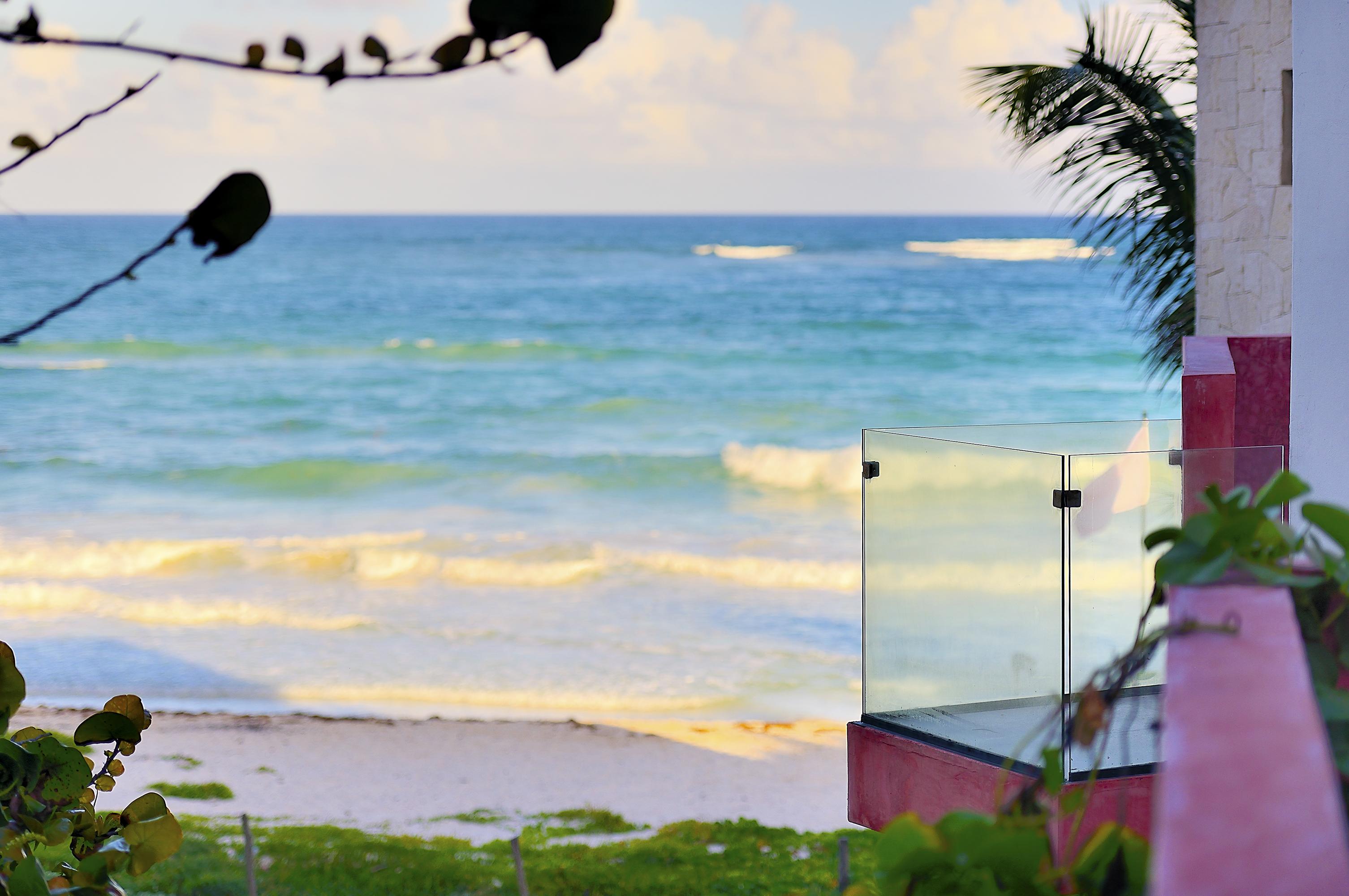 Tago By G Tulum
