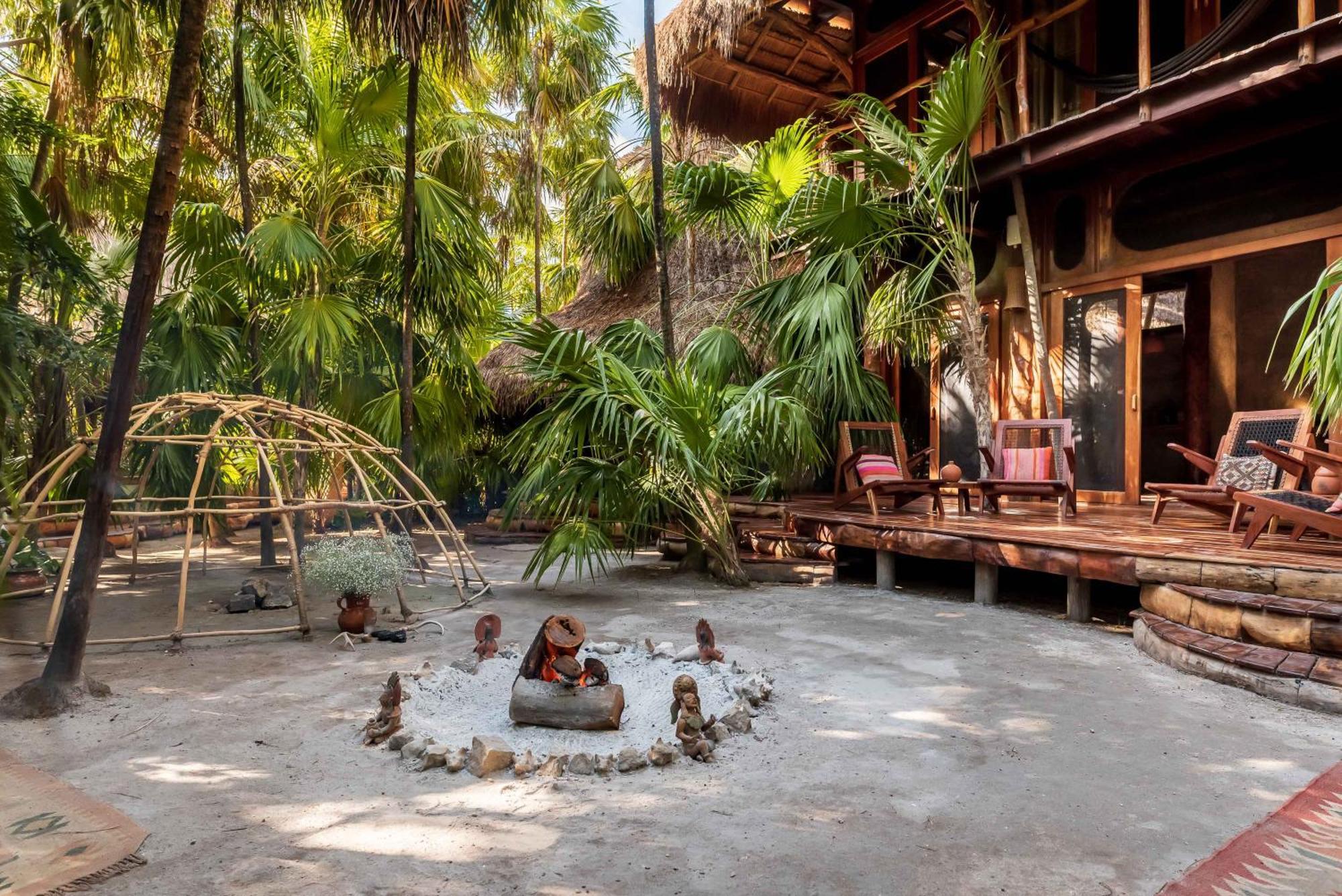 Casa Moksha 4*