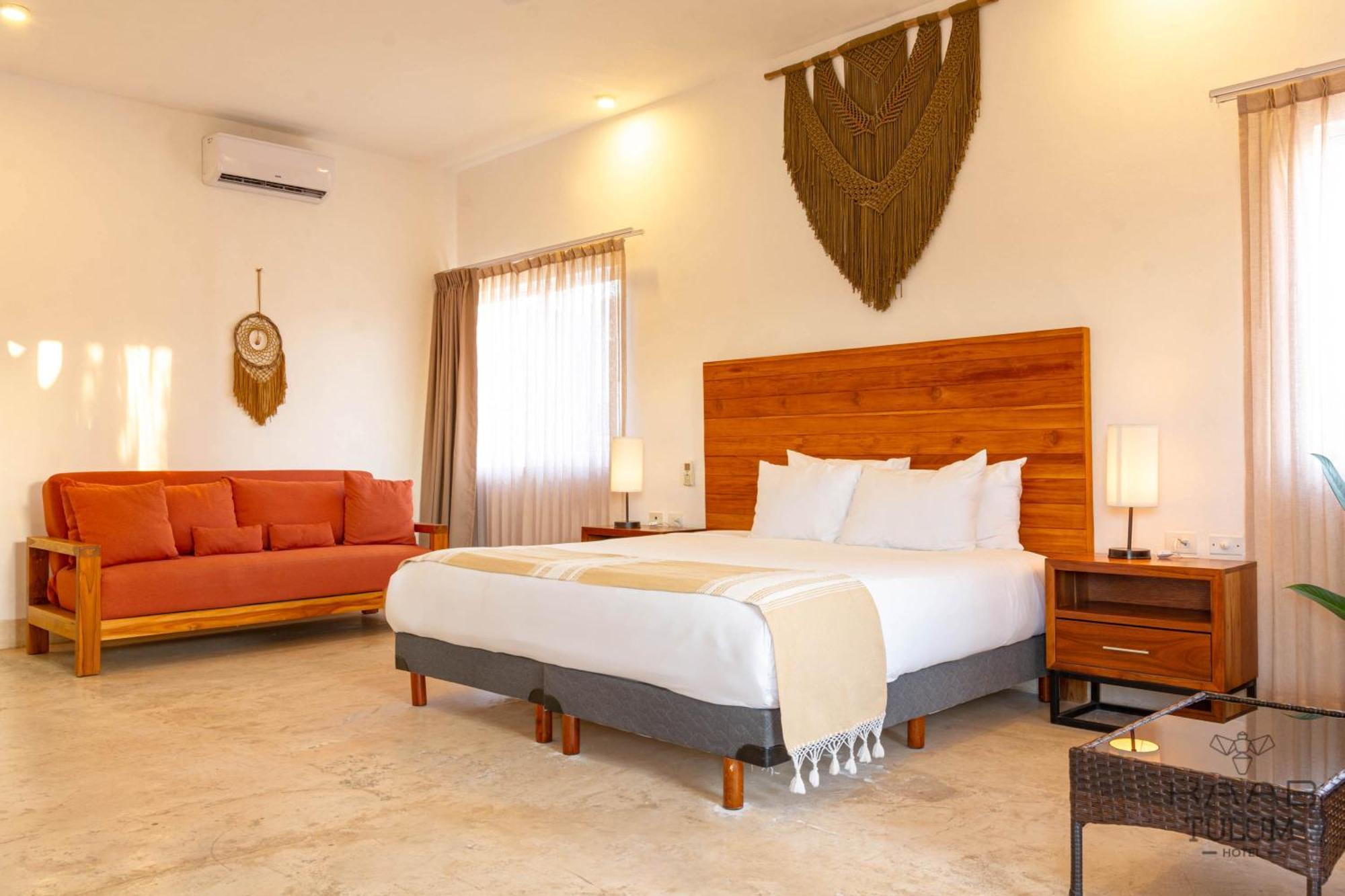 Kaab Hotel