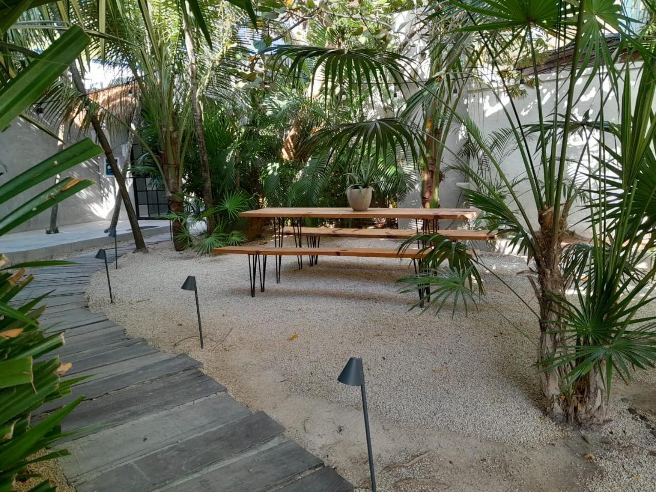 Amor Rooms Hotel