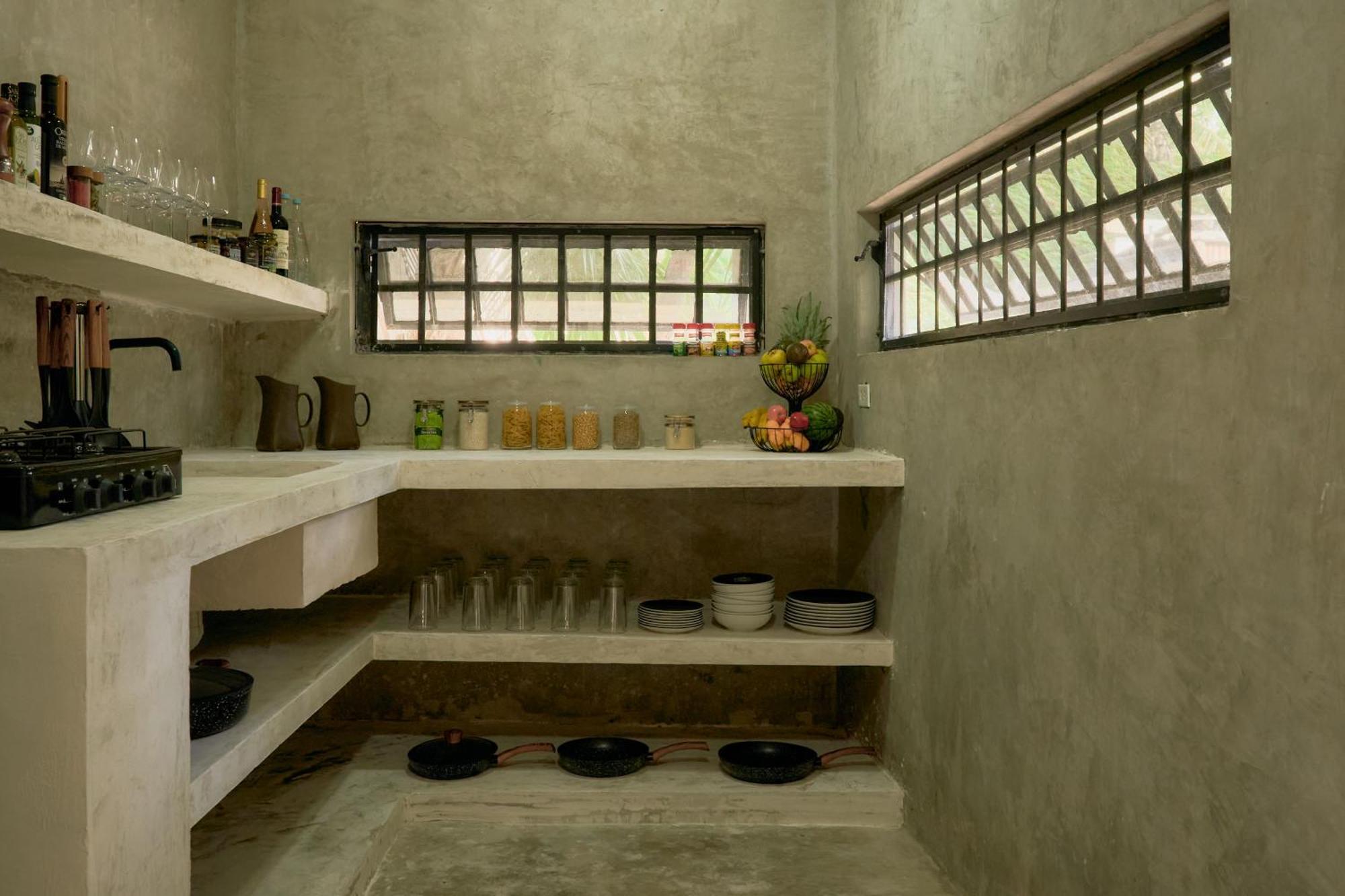 Hotel Amor Rooms