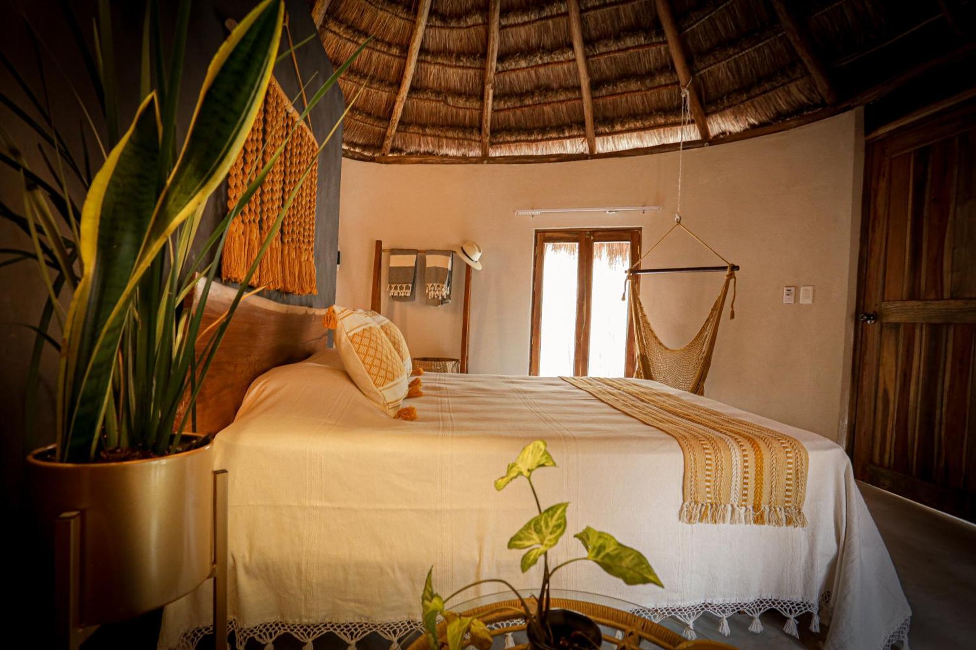 The Yellow Nest Hotel 5*