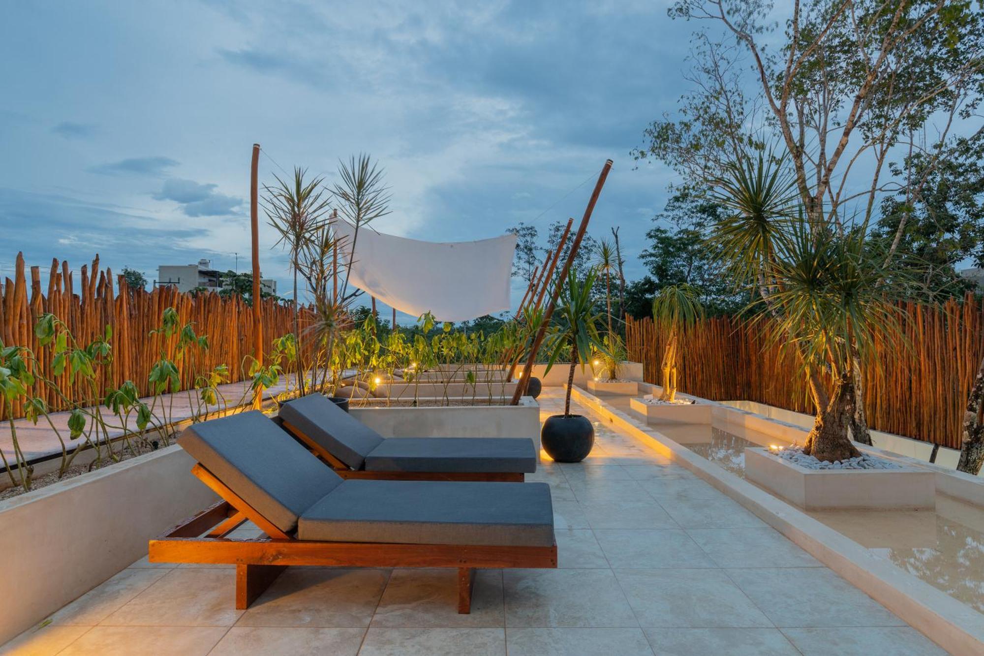 Luxury Private 23 Meters Pool & Concierge Villa *