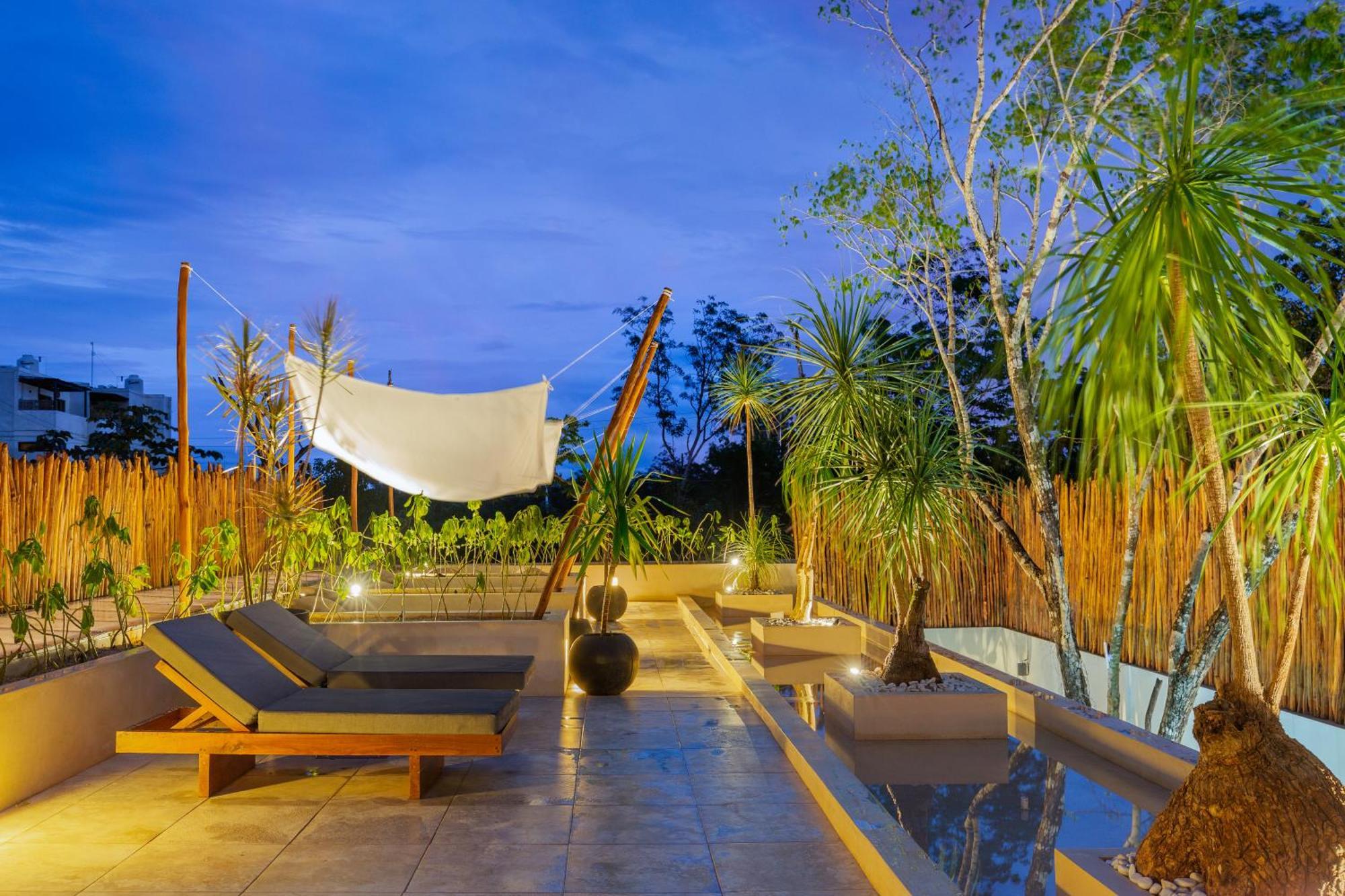 Luxury Private 23 Meters Pool & Concierge Villa *