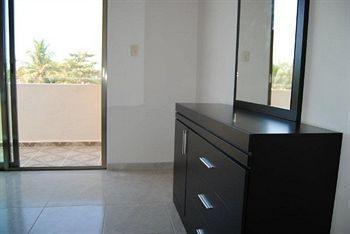 Malix Pek Hotel 2*